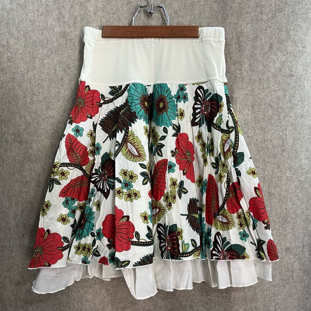 6 Degrees White and Red Floral Skirt Size Small - Picture 5 of 6
